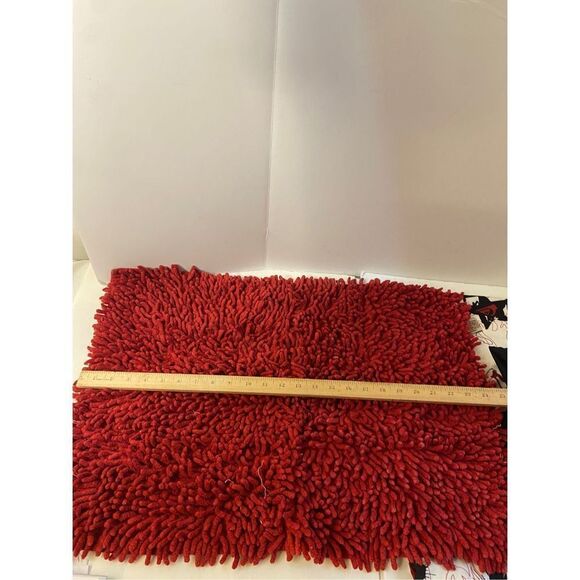 Quicksilver bathroom set rug trash can shower curtain black gray red - Picture 4 of 6